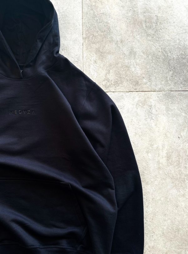 Hoodie Essentials Aesthetics Black 350 gms Oversize - Imagen 3